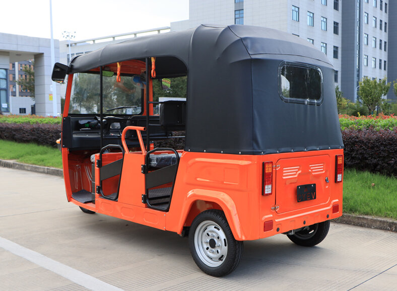 1500W 60V Electric Passenger Tricycle Open Body 4 Seat Three Wheel Vehicle 40km/h 50-70km Range