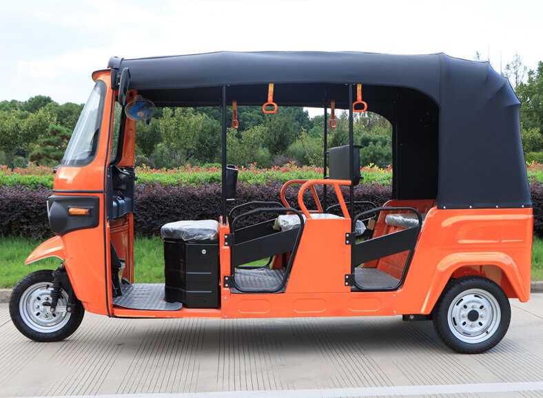 1500W 60V Electric Passenger Tricycle Open Body 4 Seat Three Wheel Vehicle 40km/h 50-70km Range