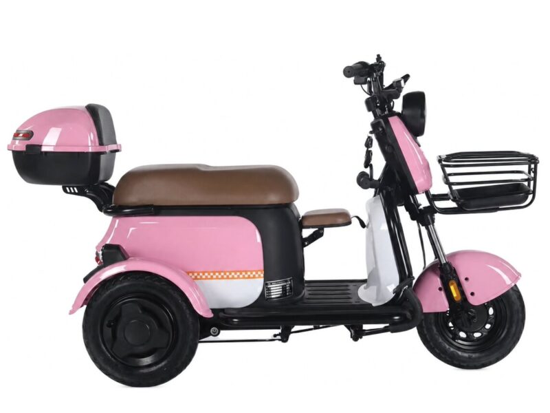 2024 Hot Sale New Adults 60V Electric Tricycle 3-Wheel City Type with Open Body and Baby Seat for Passenger Use