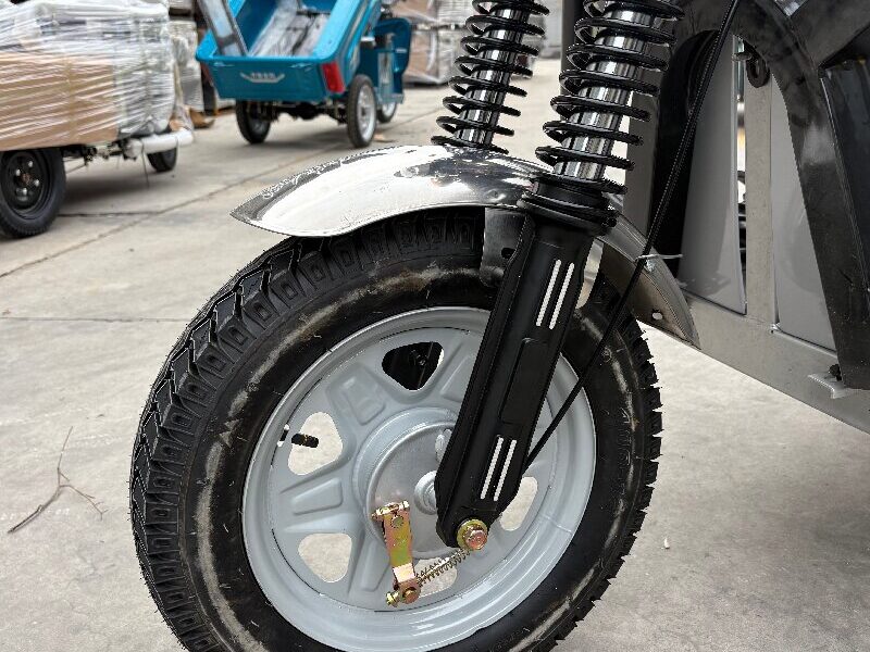 2025 Hot Selling 3 Wheel Motorcycle for Cargo 60v Electric Tricycle Trike for Adults Manufactured in China