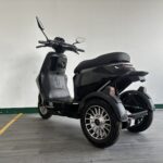 2026 Factory-Direct Factory Sales Adult Electric 3 Wheeled Scooters Motorcycle Electric Tricycles - image 5