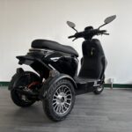 2026 Factory-Direct Factory Sales Adult Electric 3 Wheeled Scooters Motorcycle Electric Tricycles - image 6