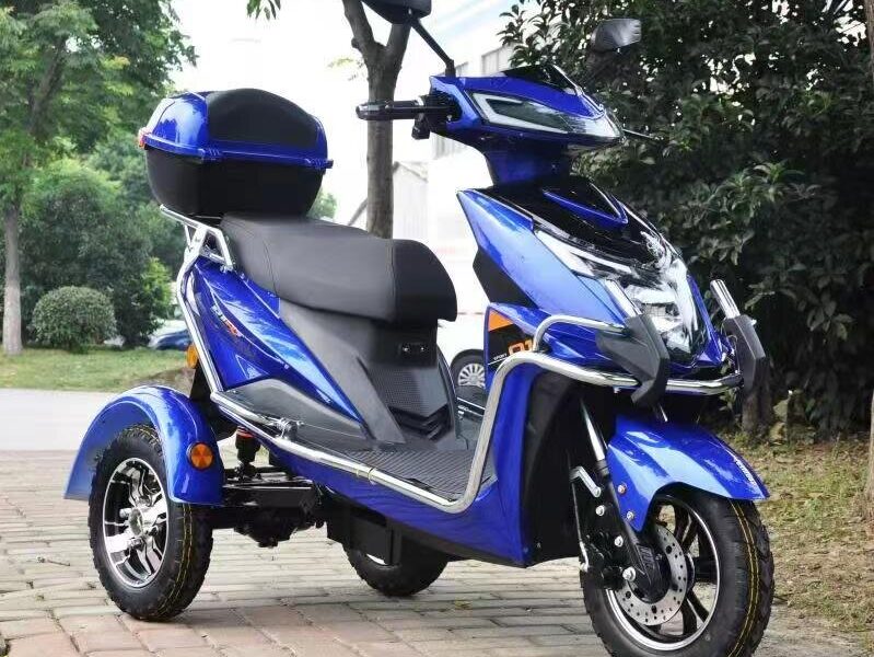 3 Wheel Electric Tricycle 35-40km/h 800W 60v/72v 20ah Battery Bike Electric Tricycle