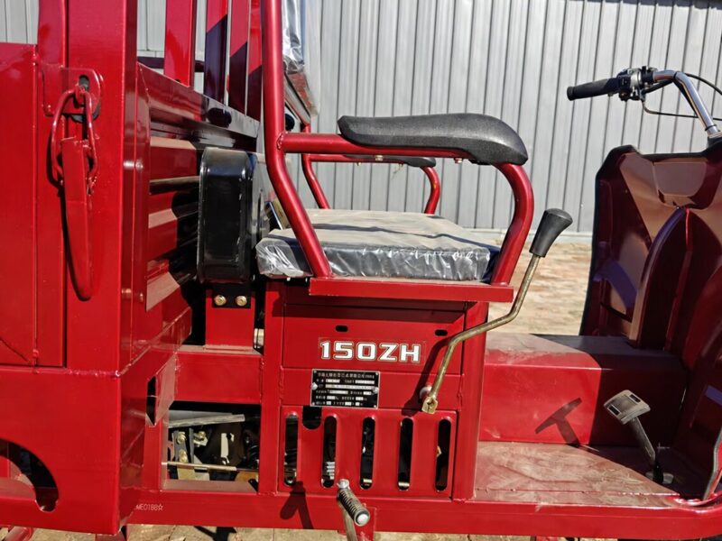 3 Wheels Gasoline Cargo Tricycle Petrol Motorized Fuel Motorcycle 150cc Engine Truck for Adults Transportation with Open Van