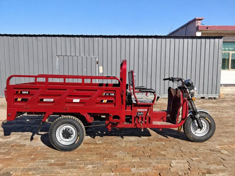 3 Wheels Gasoline Cargo Tricycle Petrol Motorized Fuel Motorcycle 150cc Engine Truck for Adults Transportation with Open Van