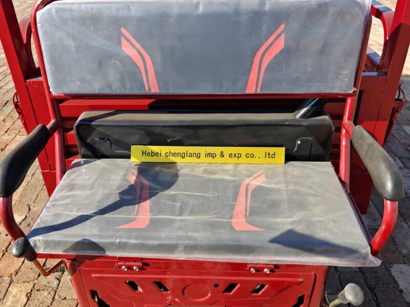 3 Wheels Gasoline Cargo Tricycle Petrol Motorized Fuel Motorcycle 150cc Engine Truck for Adults Transportation with Open Van