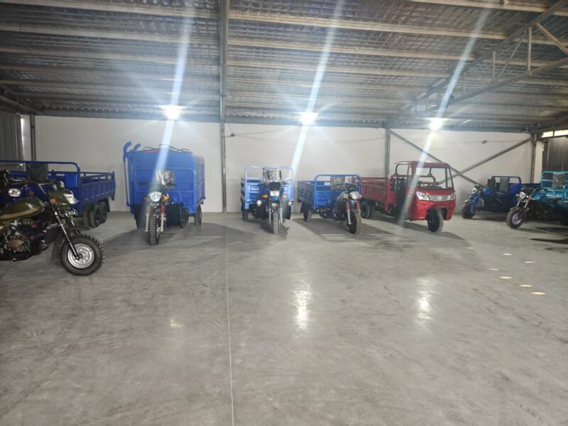 350cc Hibridos Petroleo Motocarga Motocicleta De 9 Ruedas 9 wheels Tricycle a Essence