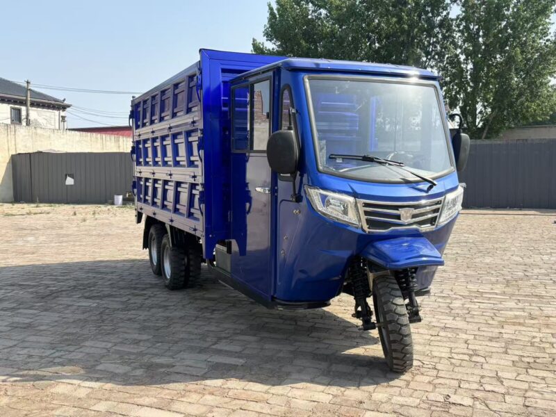 350cc Water-cooled Engine 9-wheel Open Body High-Power Mobile Fueling Tricycle Dump Truck Bestseller in 2026