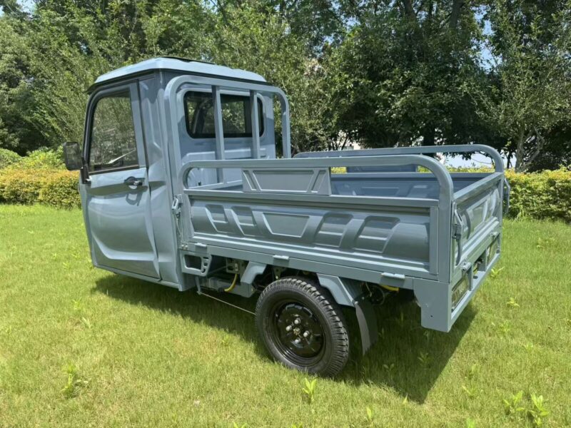 3PLUS Hot Selling EEC COC DOT CE Electric Cargo Enclosed Mobility Tricycle 3000W 45KM/H Tuk Tuk for Adults