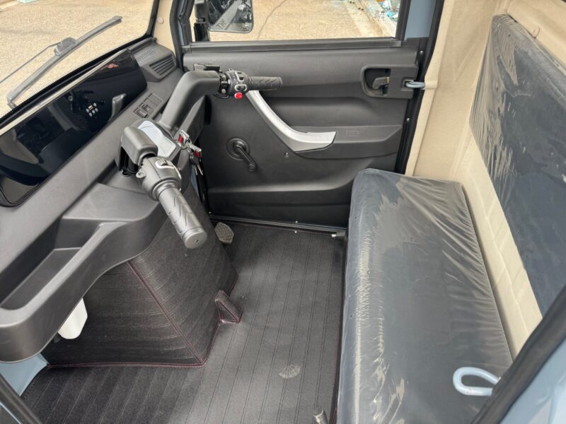3PLUS Hot Selling EEC COC DOT CE Electric Cargo Enclosed Mobility Tricycle 3000W 45KM/H Tuk Tuk for Adults