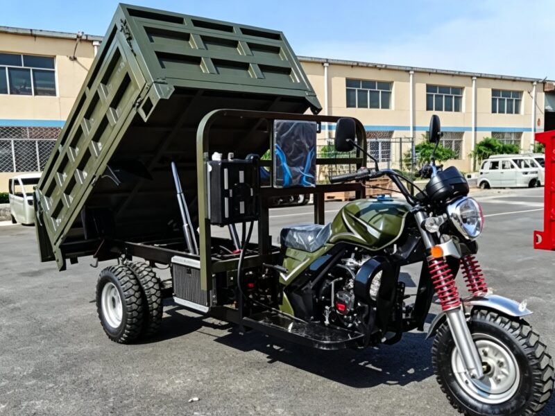 5 Wheel Diesel Dump Truck Tricycle Open Body Motorized Cargo Tricycle 1000kg-2000kg Payload