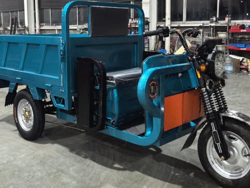 60V 801-1000W Electric Cargo Tricycle Open Body Three Wheel Utility Vehicle 54km/h 90km Range 25 Degree Climb DOT