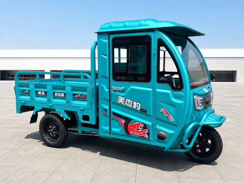60V Closed Cargo Electric Tricycle 501-800W Three Wheel Utility Vehicle 90km Range DOT Certified