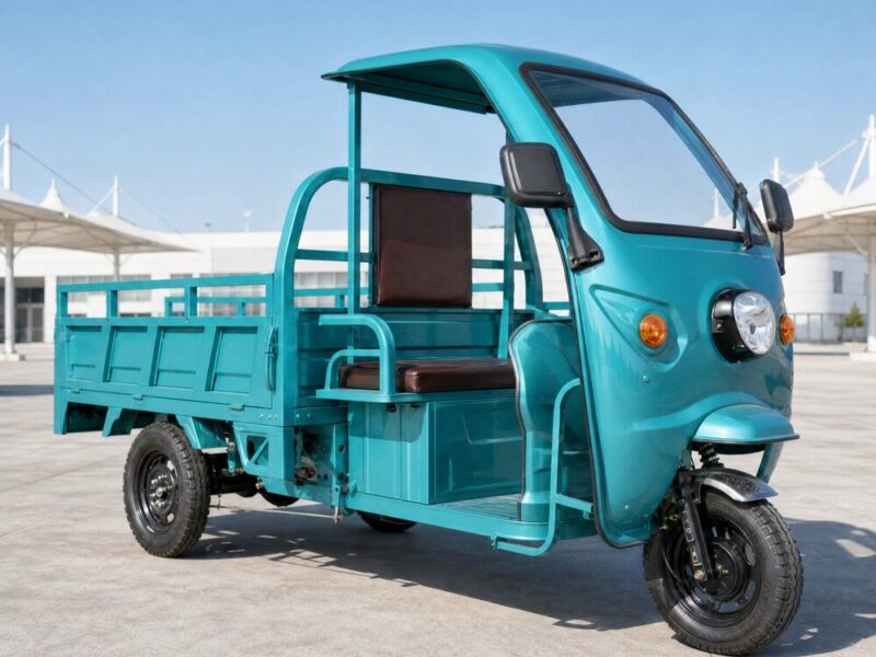 60V Electric Cargo Tricycle 501-800W Open Body Utility Trike 90km Range 54km/h Market Transport