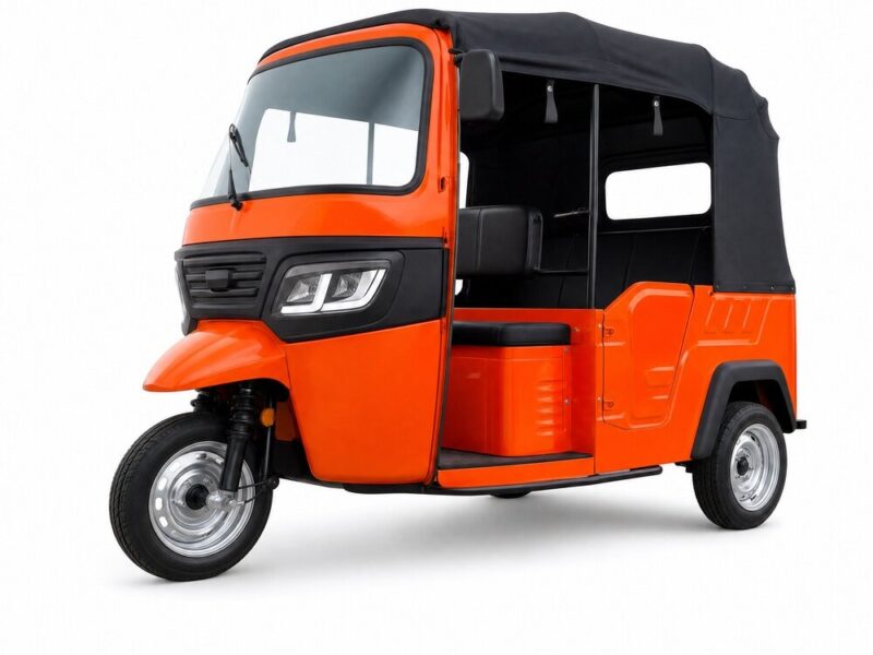 60V Electric Cargo Tricycle Cabin Tipper Truck 500kg Capacity Farm Delivery Vehicle