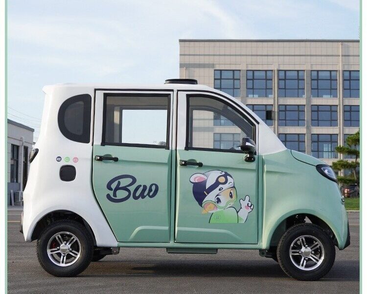 60V Electric Four Wheel Passenger Car Closed Body 4 Seat Transport Vehicle