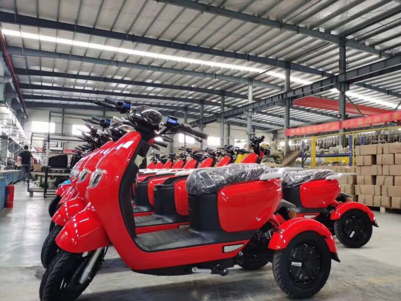 Adult 1000 Watt Electric Tricycle 3-Wheel Open Body Available in 48v and 60v Cheap Alternative to Traditional Bicycles