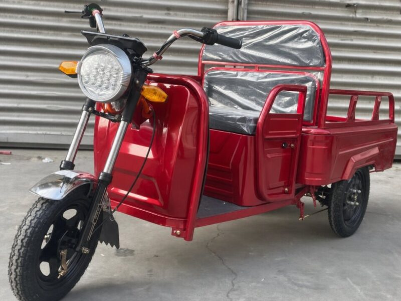 Cargo Electric Tricycle Open Three Wheel Transport Vehicle Two Person Carrier 351-500W 60V 300-12 Tires