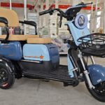 China Made 3-wheel Solar Power Electric Tricycle for Adult 3 Wheels Electric Scooter for Elderly Passengers on Sale - image 3