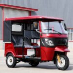 Comfortable Seats Closed Body 6 Passengers High Payload Fuel Powered Gasoline Tuk Tuk Petrol Three Wheeled Motorcycle - image 4