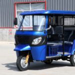 Comfortable Seats Closed Body 6 Passengers High Payload Fuel Powered Gasoline Tuk Tuk Petrol Three Wheeled Motorcycle - image 5