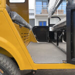 Covered Body Electric Passenger Carrying City Transport Three Wheel Tricycle - image 3