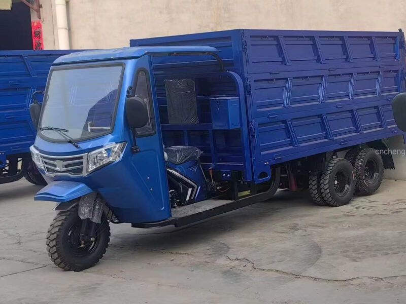 Durable 9 Wheel Tricycle Motorized Motorcycle Cargo Dump Truck with Customizable High Mounted Side Opening Fuel Tank