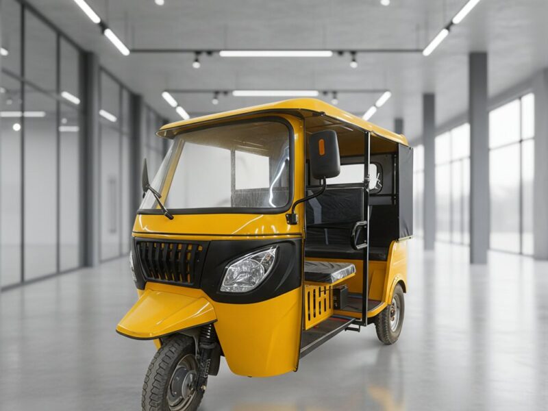 Electric Passenger Tricycle 3 Seats 3 Rows Tuk Tuk 72V Over 1000W Open Body Drum Brake Taxi Transport