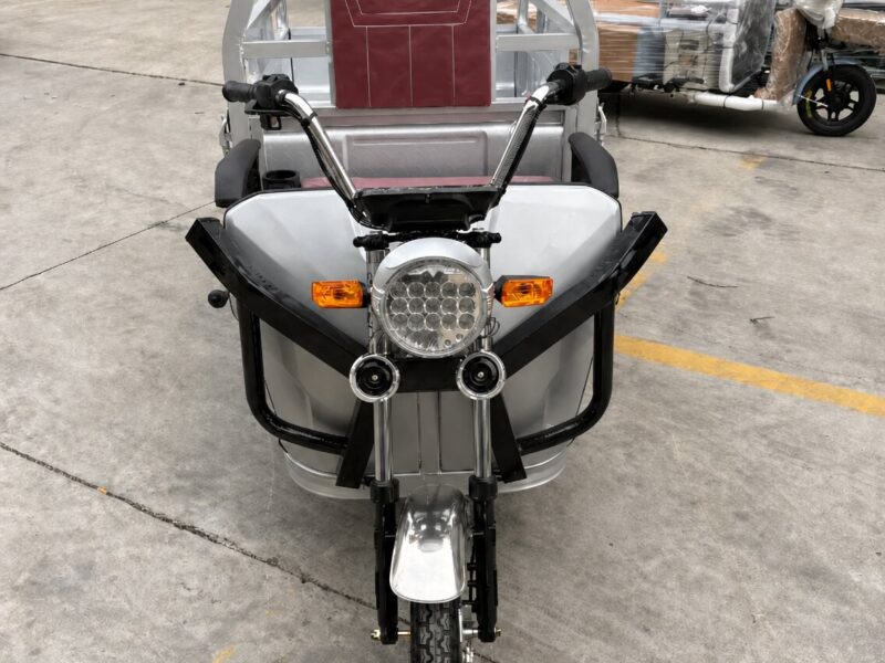 High Quality Eco-Friendly Electric Cargo Passenger Tricycle – Lightweight 3-Wheeler for Urban Delivery, Personal Use