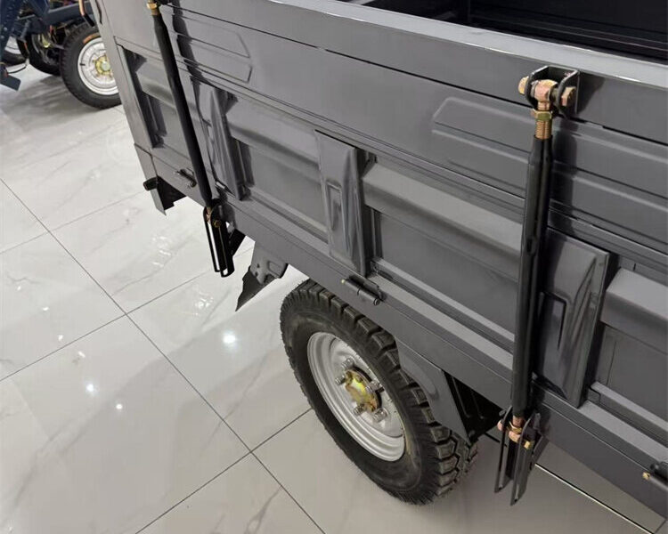 Hot Selling Electric Tricycle High Power 2200W Motor Electric Tricycle Cargo Triciclo Electrico Electric Tricycle 3 Wheel