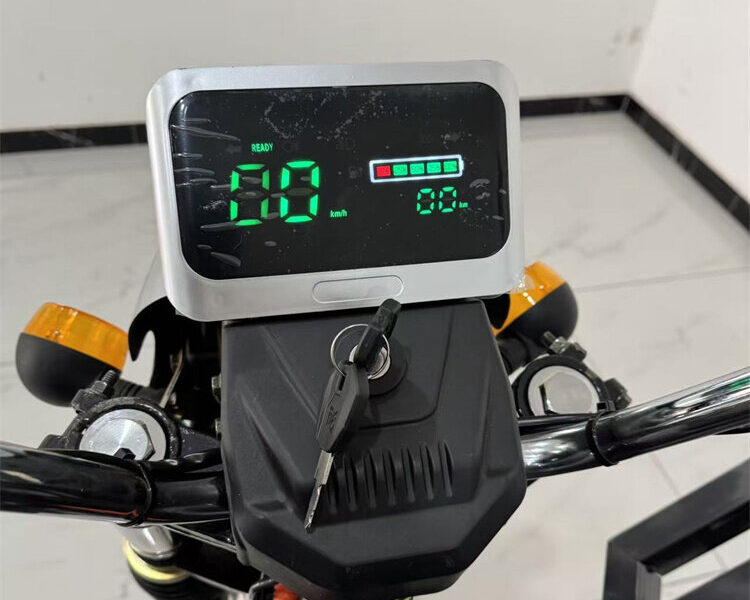 Hot Selling Electric Tricycle High Power 2200W Motor Electric Tricycle Cargo Triciclo Electrico Electric Tricycle 3 Wheel
