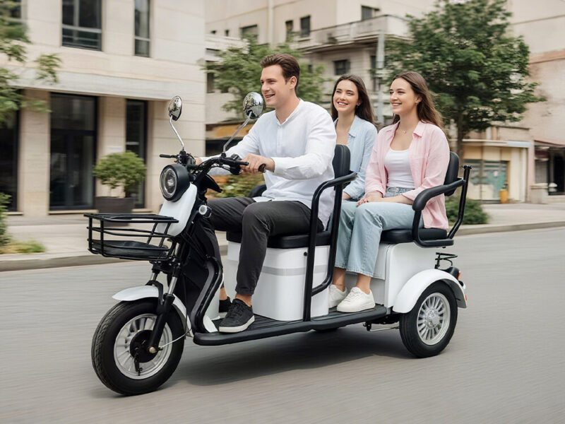 Hot-selling Open Body Electric Tricycle 500w 60v Outdoor Electric 3 Wheel Scooter 3 Seats Electric Tricycle for Adult