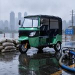 New Style Fully Motor Gasoline Passenger Tricycle Fuel Oil Three Wheels Motorcycle for Taxi - image 2