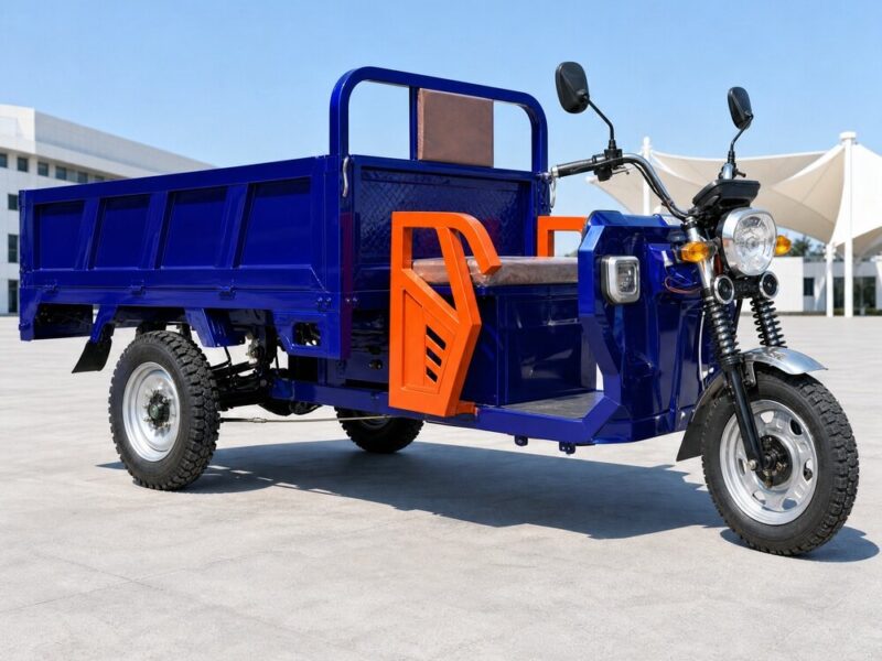 Over 1000W Electric Cargo Tricycle Over 60V Open Body Three Wheel Utility Vehicle 54km/h 90km Range 25 Degree Climbing