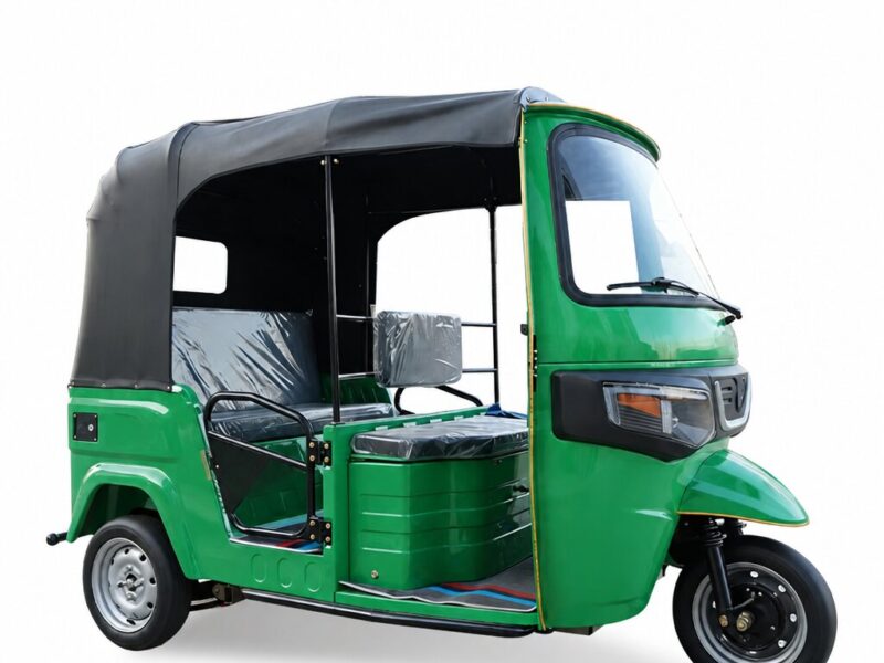 Three-wheeled Tuk-tuk/motorcycle with Gasoline Engine Passenger Tricycle Gasoline Passenger Tricycle with Chnopy