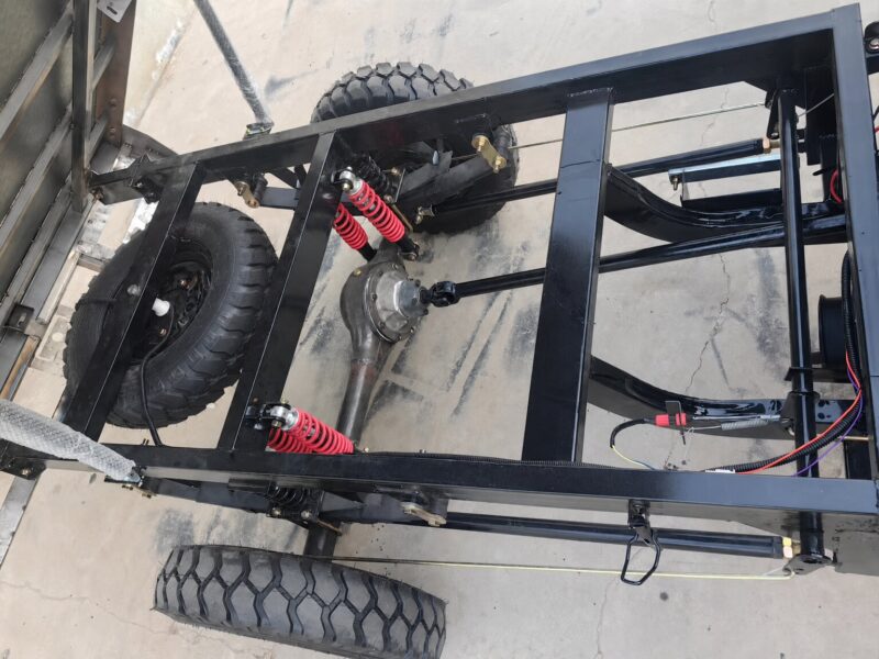 Three Wheels Gasoline Fuel Engine 200cc Cargo Tricycle with Open Deep Van Delivery Motorcycle Petrol Truck for Adults