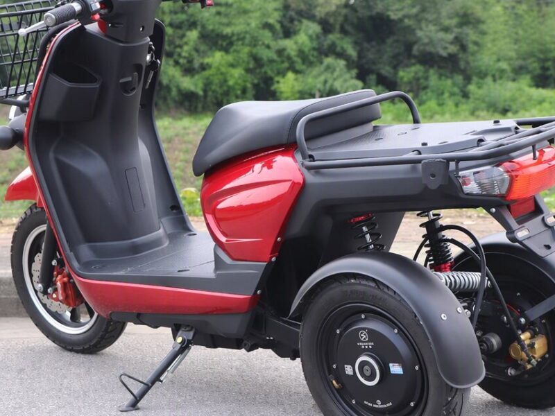 Wholesale High Quality 3 Wheel Adults Battery Powered Electric Tricycles Adultos Three Wheel Triciclo Electrico Trike for Sale